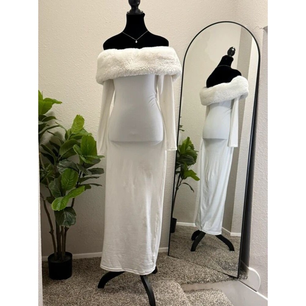 Winter wonderland dress - small